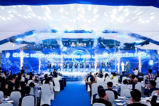 Decofi chúc mừng chủ đầu tư necs, khánh thành kho lạnh – dấu mốc quan trọng trong hành trình kiến tạo hệ sinh thái logistics lạnh